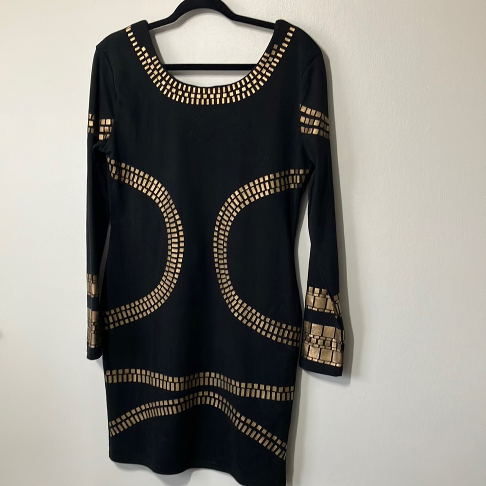 Musol curvy black and gold flattering long sleeve dress NWT size XL